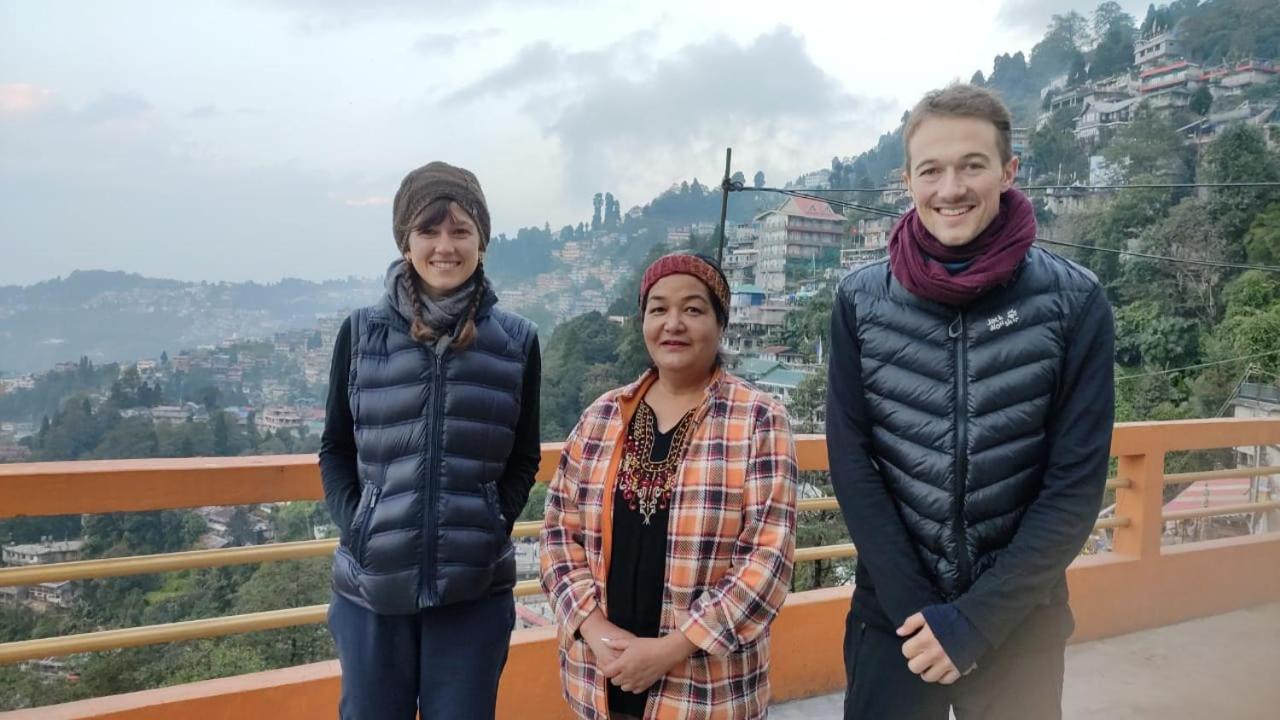 Lotus Homestay Νταρτζίλινγκ Εξωτερικό φωτογραφία