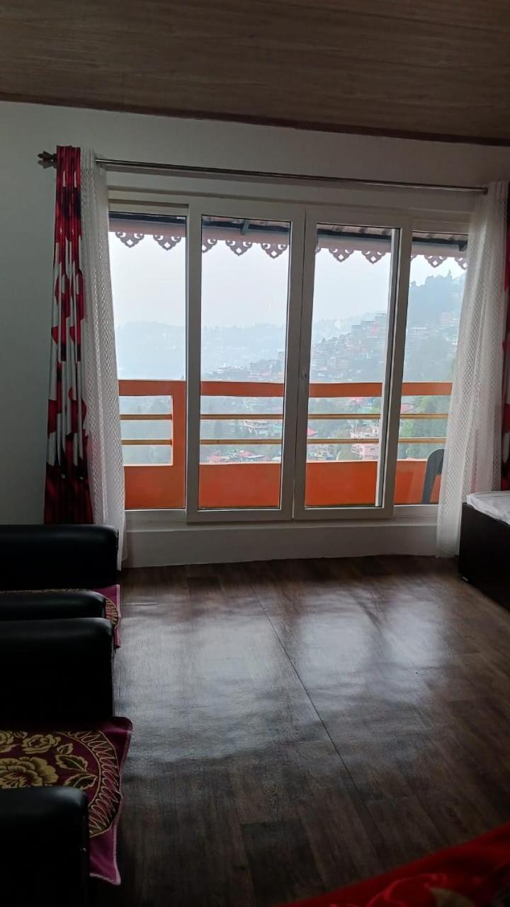 Lotus Homestay Νταρτζίλινγκ Εξωτερικό φωτογραφία