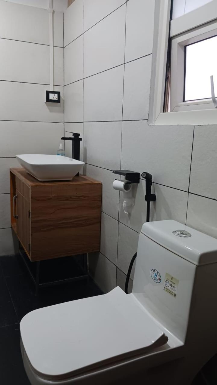 Lotus Homestay Νταρτζίλινγκ Εξωτερικό φωτογραφία
